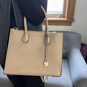 Michael Kors Mercer Bag